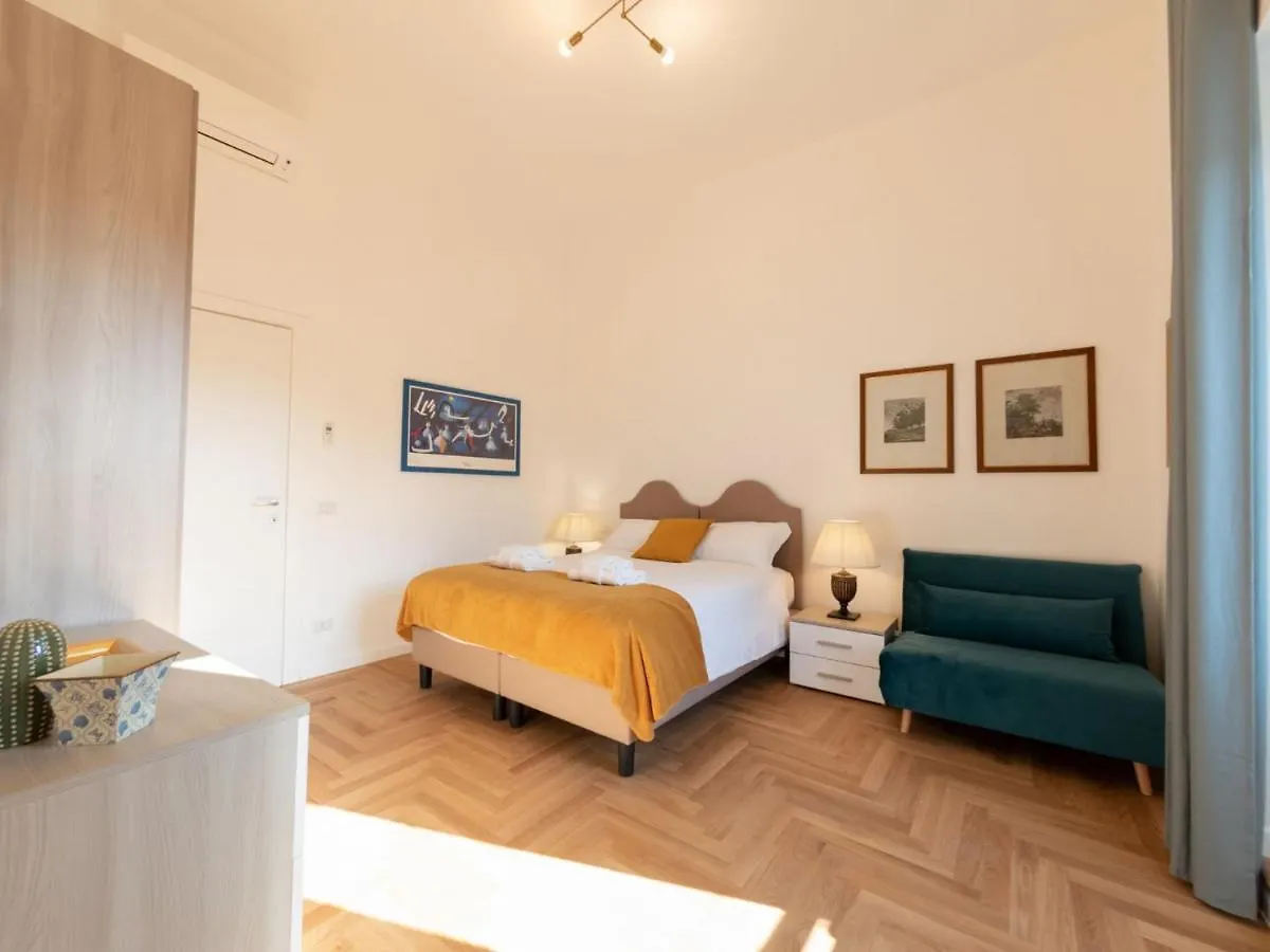 The Best Rent - Bright Apartment Near Isola Tiberina Roma